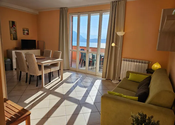 New 10 Apartament